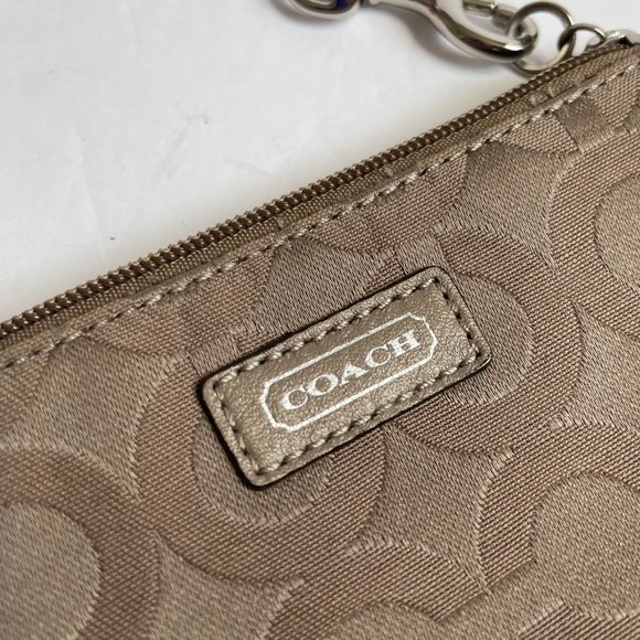 Coach Logo Canvas Wristlet 6"x4" Clutch Bag Wallet Coin Purse Taupe Brown Small - Picture 3 of 11